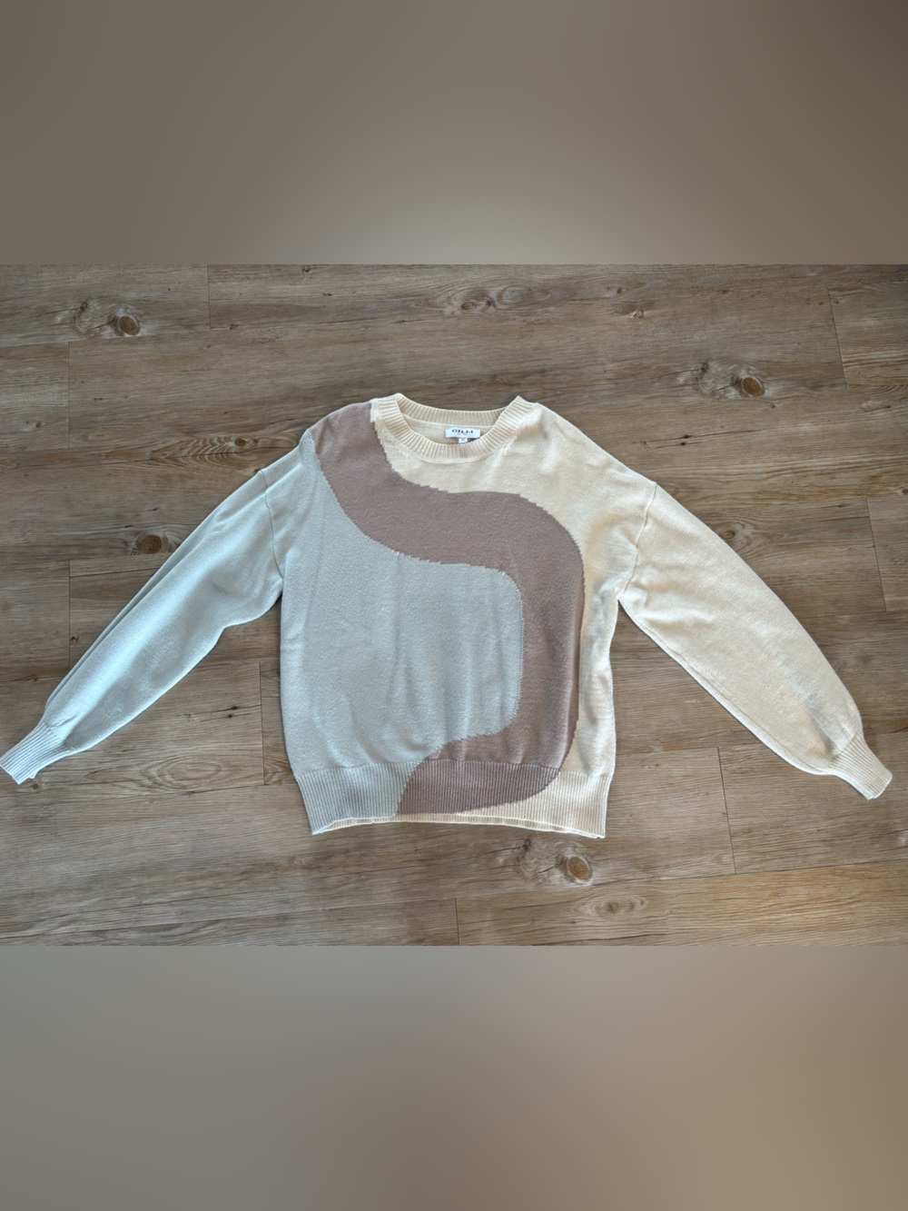Gilli Cream, Light Blue & Taupe Abstract Wave Crewneck Sweater